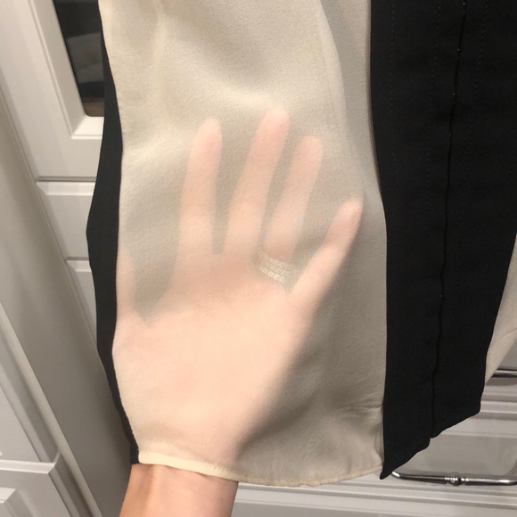 DVF Blouse - Picture 2 of 8